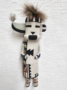 Old Style Hopi Carved Zuni Rain Priest Traditional Kachina Doll (Katsina Doll)