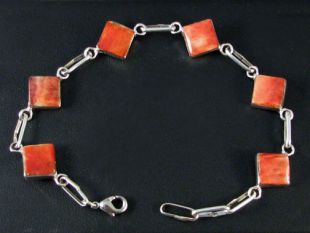 Native American Zuni Made Link Bracelet with Spiny Oyster