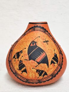 Quail Family Gourd Pot