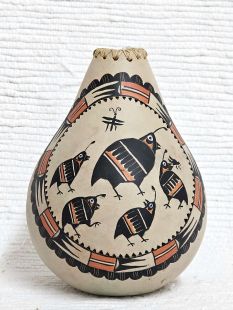 Quail Family Gourd Pot