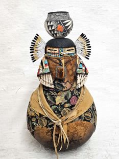 Pot Carrier Maiden Gourd Figure