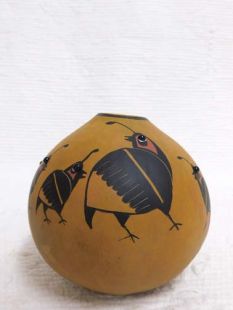 Quail Family Gourd Pot