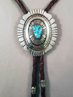 Vintage Native American Navajo Made Bolo with Turquoise