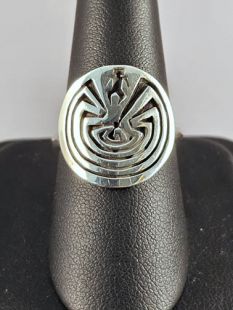 Native American Hopi Made Overlay Ring with Man in the Maze