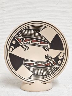 Mata Ortiz Handbuilt and Handpainted Plate with Fish