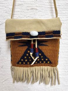 Native American Sioux/Ojibwe Made Beaded Medicine Bag