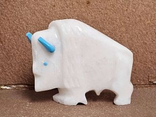 Zuni Carved Buffalo Fetish