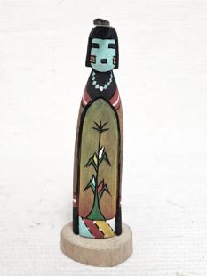 Native American Hopi Carved Corn Maiden Katsina Sculpture