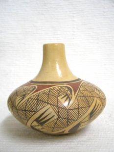 Native American Hopi Handbuilt and Handpainted Traditional Smoke Pot